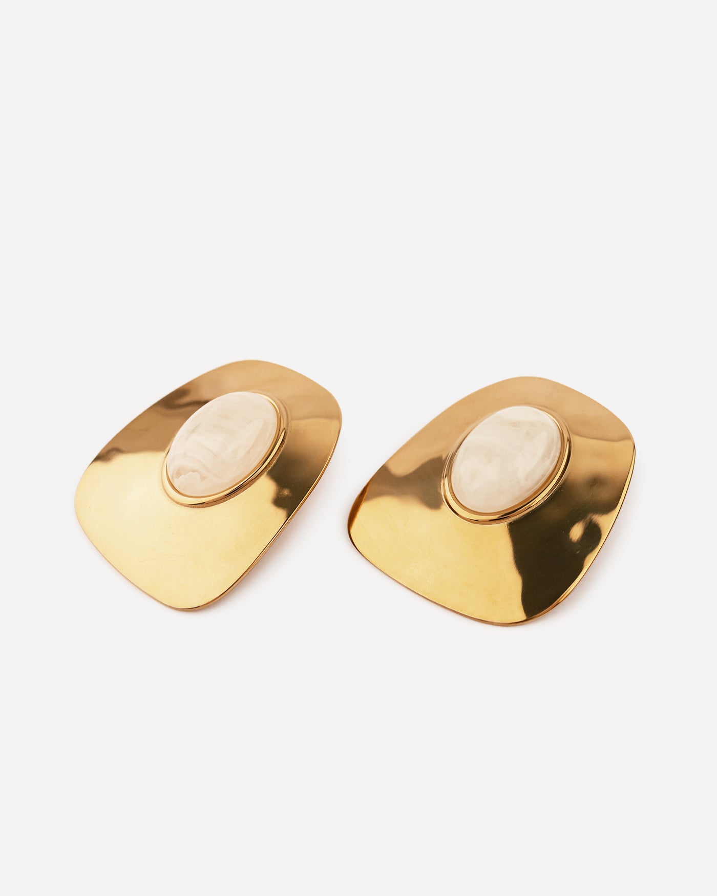 Bella Studs Earrings