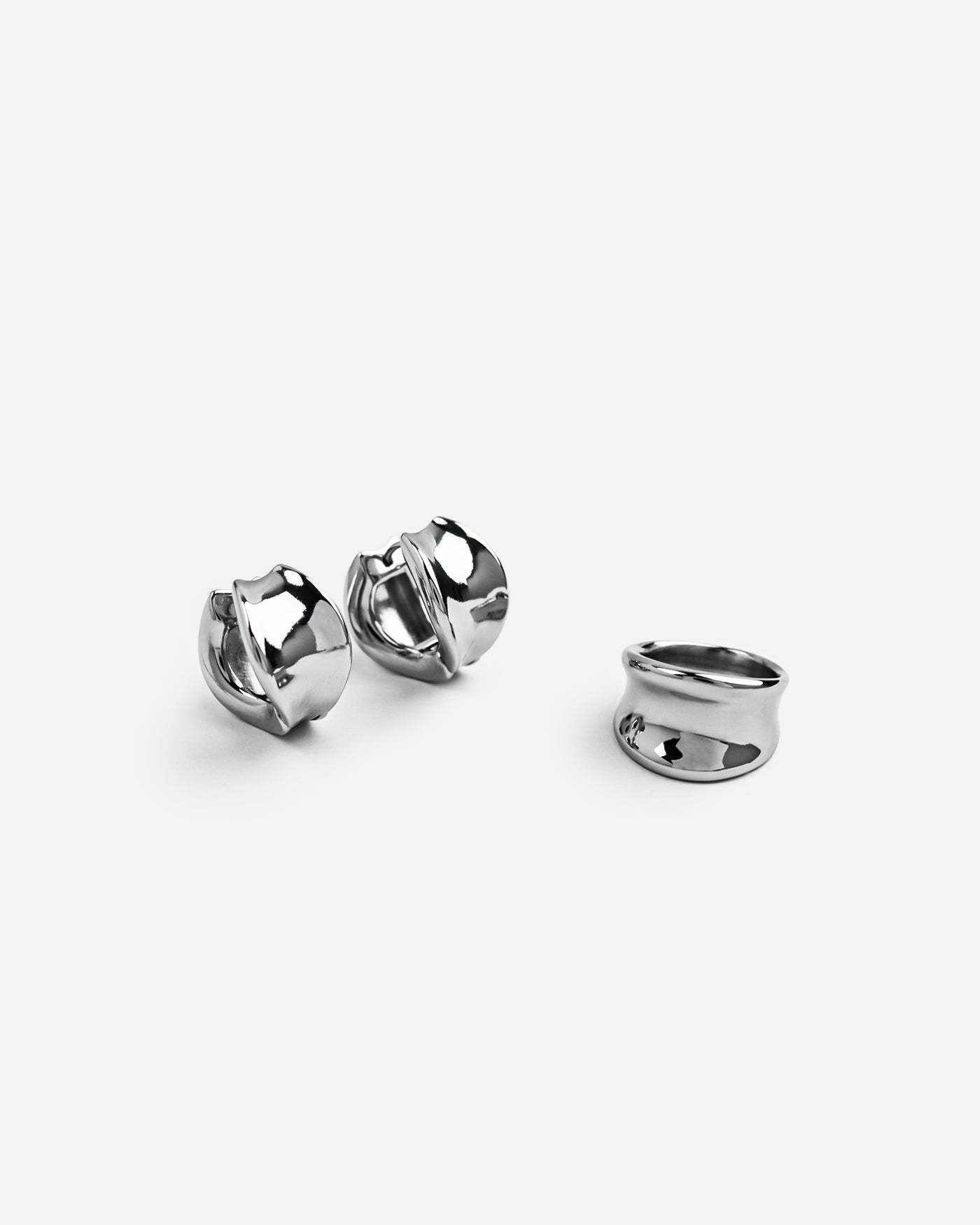 Oracle’s Petal Earrings