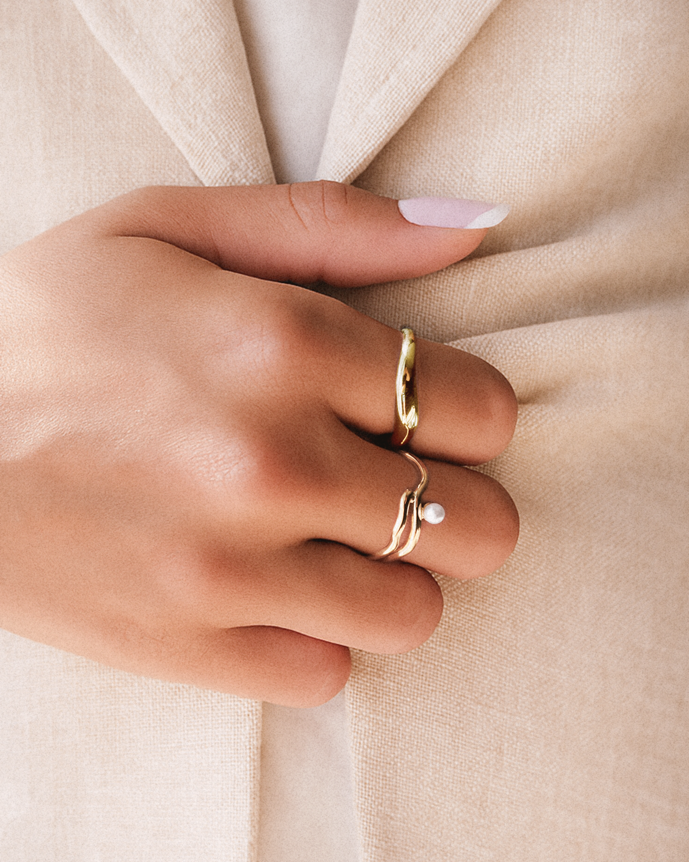 Thalassa's pearl ring