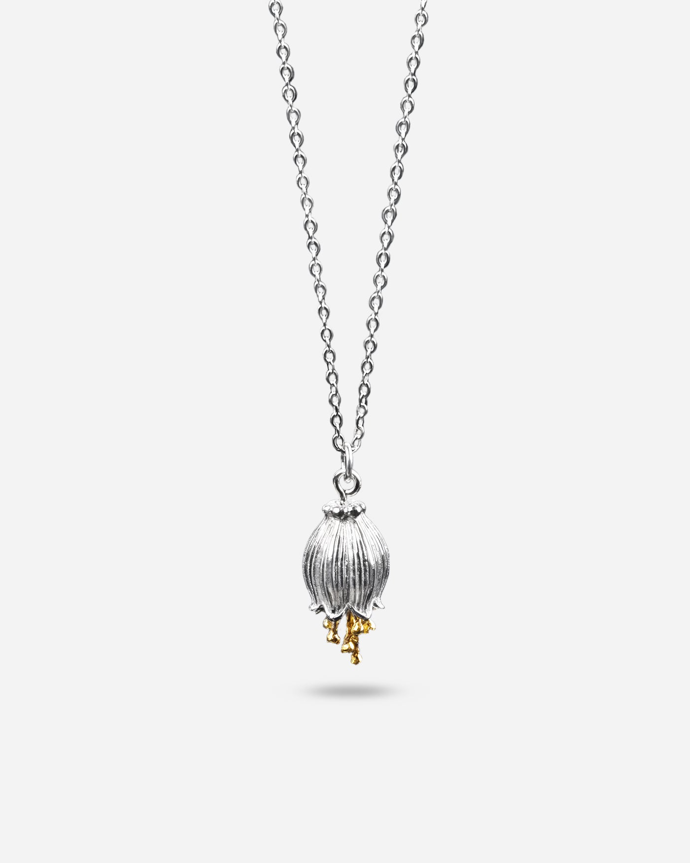 Flower bud necklace