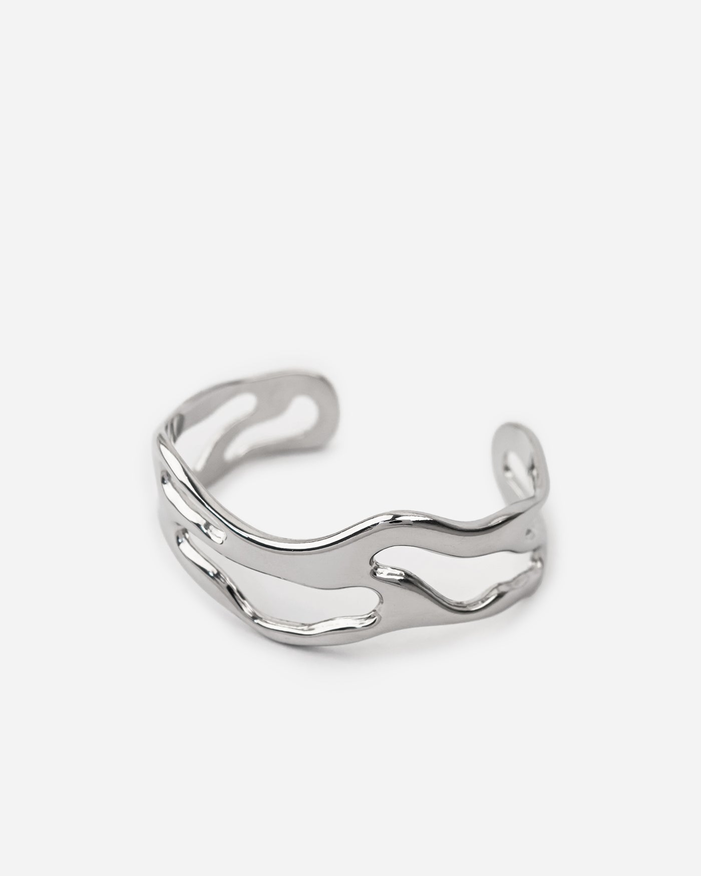 Twist‑Wave Cuff